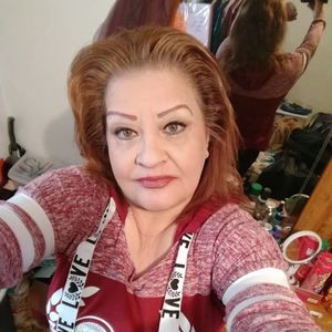 Meet your Posher, Sylvia